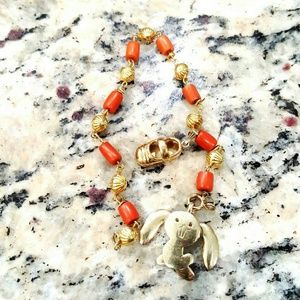 18k Coral bracelet